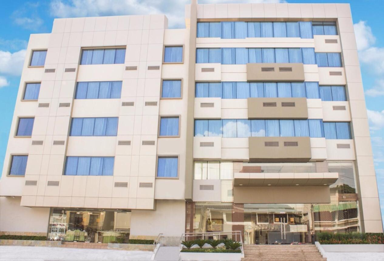 גוויאקיל Hotel Marcelius מראה חיצוני תמונה